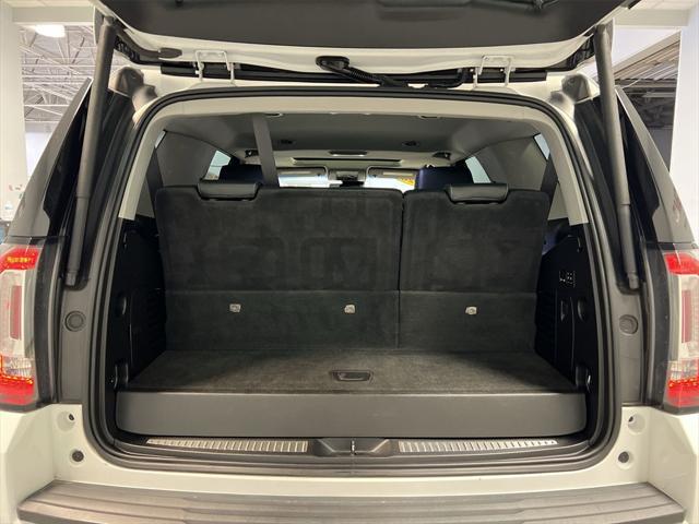 Photo of 2020 White GMC Yukon