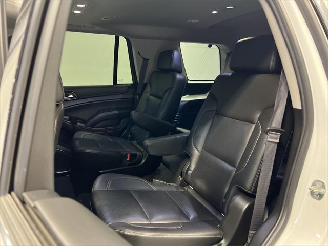 Photo of 2020 White GMC Yukon