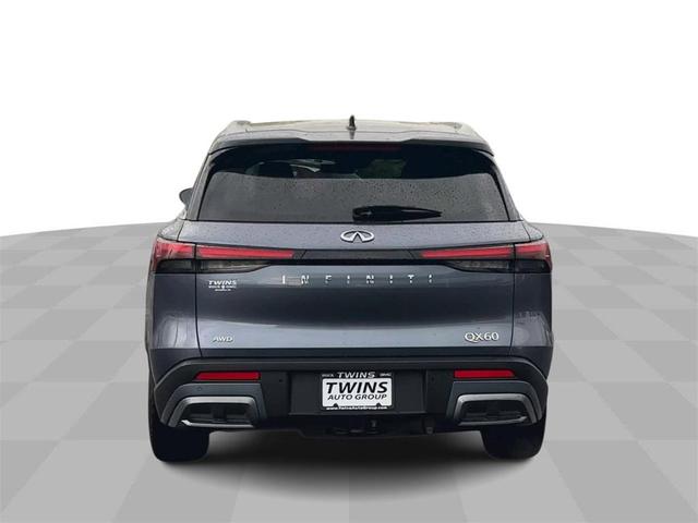 Photo of 2023 Gray INFINITI QX60