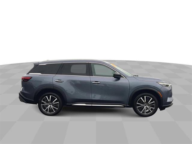 Photo of 2023 Gray INFINITI QX60