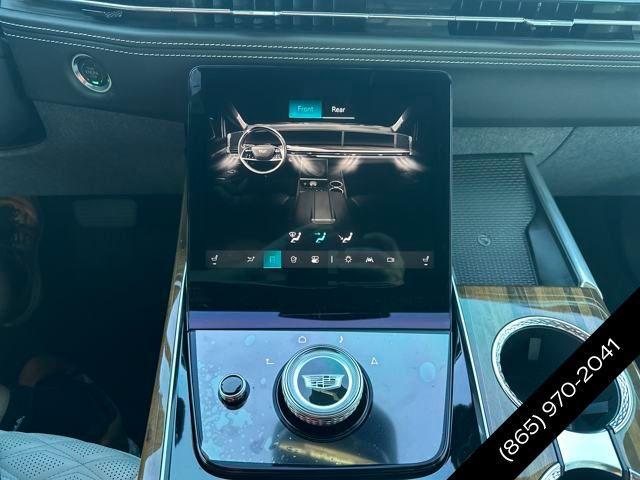 Photo of 2025 Crystal White Tri-Coat Cadillac Escalade