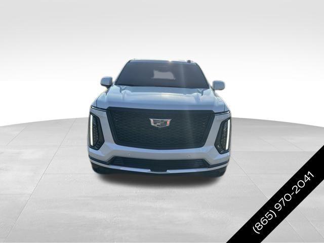 Photo of 2025 Crystal White Tri-Coat Cadillac Escalade