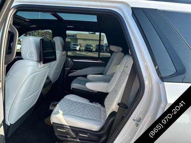 Photo of 2025 Crystal White Tri-Coat Cadillac Escalade