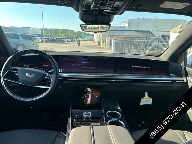 Photo of 2025 Crystal White Tri-Coat Cadillac Escalade