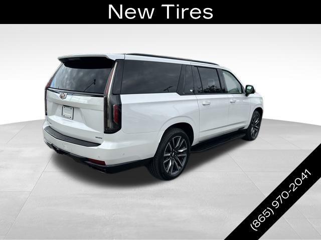Photo of 2021 Crystal White Tri-Coat Cadillac Escalade ESV