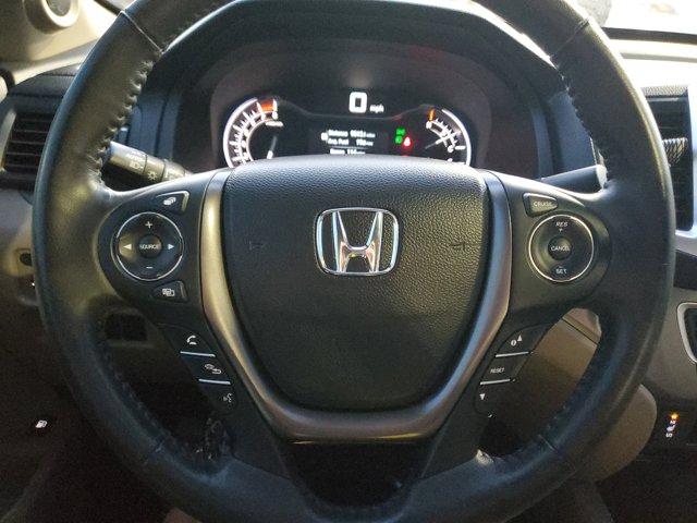 Photo of 2019 Red Honda Ridgeline