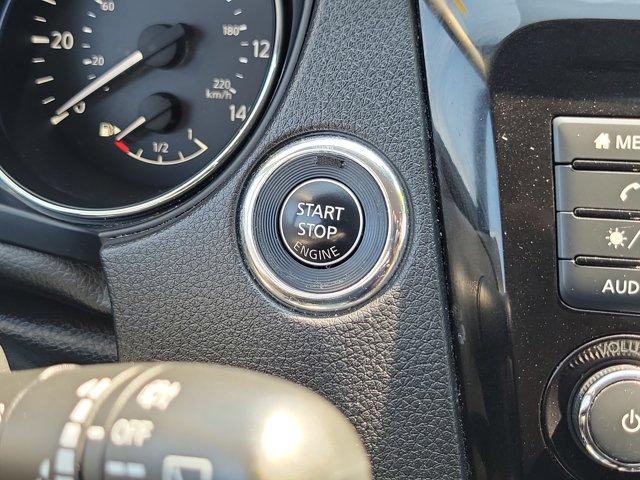 Photo of 2020 Brilliant Silver Metallic Nissan Rogue