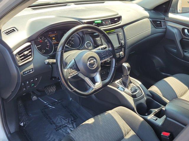 Photo of 2020 Brilliant Silver Metallic Nissan Rogue