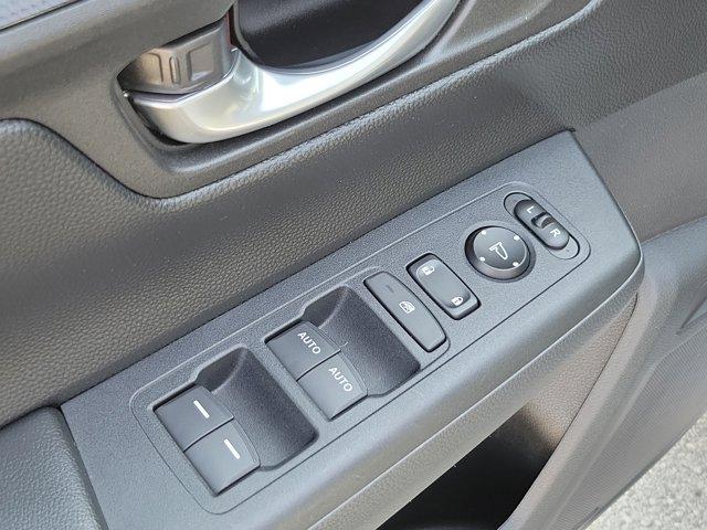Photo of 2023 Silver Honda CR-V