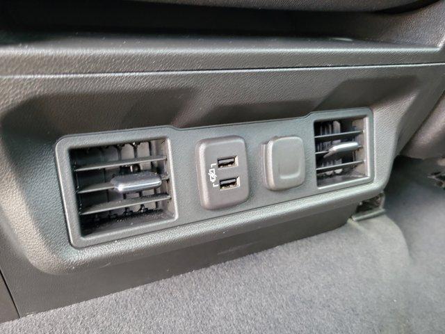 Photo of 2019 Black Chevrolet Silverado 1500
