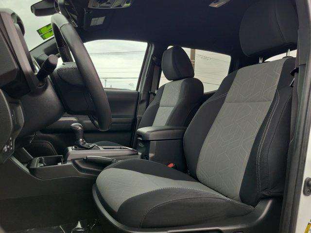 Photo of 2022 White Toyota Tacoma