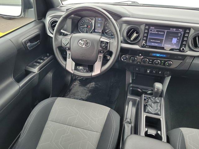 Photo of 2022 White Toyota Tacoma