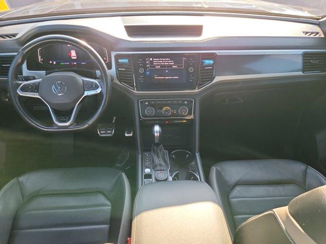 Photo of 2021 Blue Volkswagen Atlas Cross Sport
