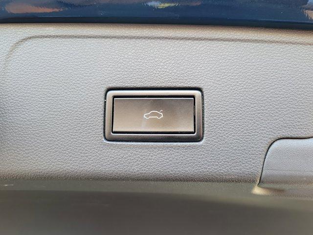 Photo of 2021 Blue Volkswagen Atlas Cross Sport