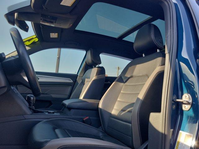 Photo of 2021 Blue Volkswagen Atlas Cross Sport