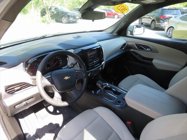 Photo of 2023 Sterling Gray Metallic Chevrolet Traverse
