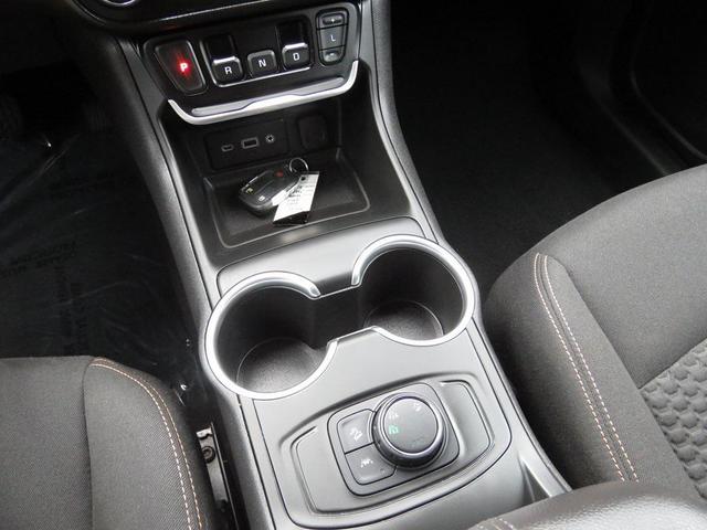 Photo of 2021 Quicksilver Metallic GMC Terrain