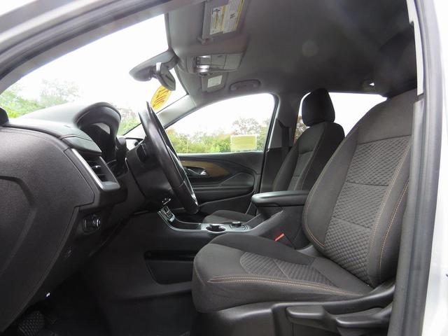 Photo of 2021 Quicksilver Metallic GMC Terrain