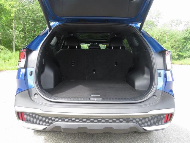 Photo of 2023 Sapphire Blue Kia Sportage