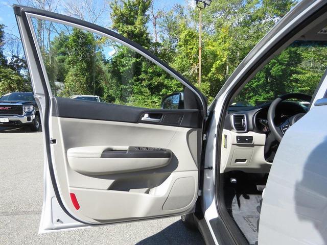 Photo of 2020 Sparkling Silver Kia Sportage