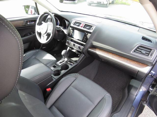 Photo of 2016 Twilight Blue Metallic Subaru Outback