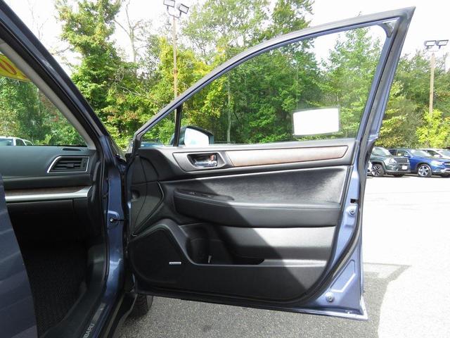 Photo of 2016 Twilight Blue Metallic Subaru Outback