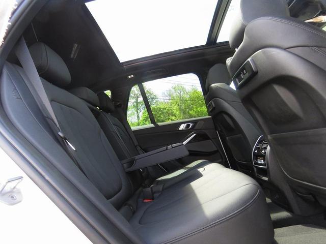Photo of 2021 Alpine White BMW X5