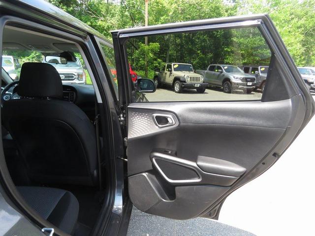 Photo of 2022 Gravity Gray Kia Soul
