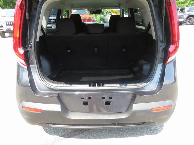 Photo of 2022 Gravity Gray Kia Soul