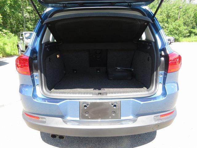 Photo of 2017 Pacific Blue Metallic Volkswagen Tiguan