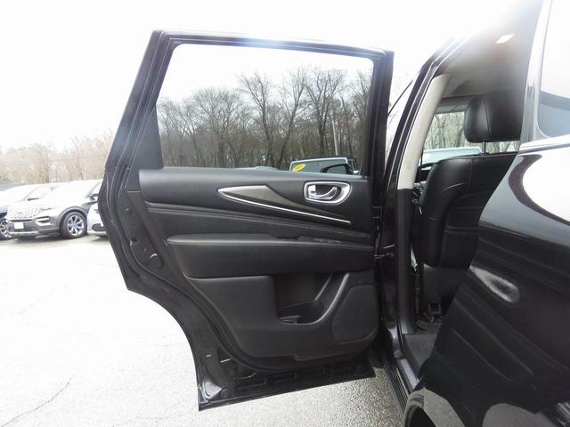 Photo of 2019 Imperial Black INFINITI QX60