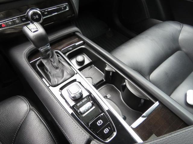 Photo of 2019 4 Volvo XC90