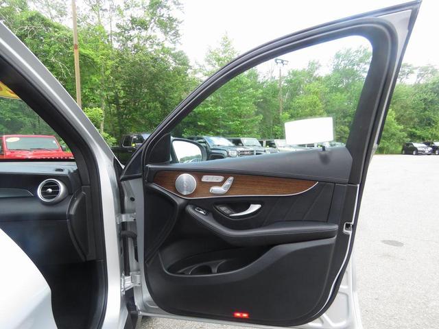 Photo of 2020 Iridium Silver Metallic Mercedes-Benz GLC 300