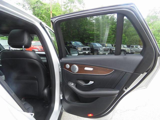Photo of 2020 Iridium Silver Metallic Mercedes-Benz GLC 300