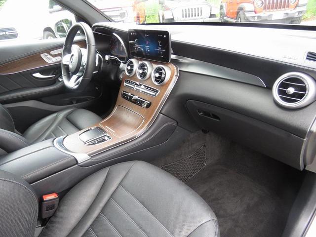 Photo of 2020 Iridium Silver Metallic Mercedes-Benz GLC 300