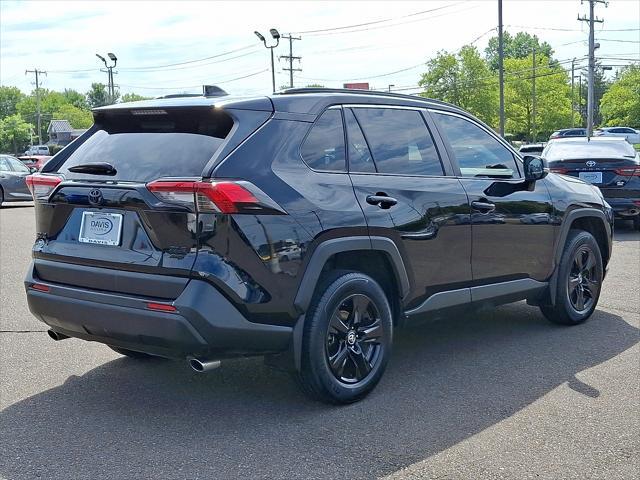 Photo of 2019 Midnight Black Metallic Toyota RAV4