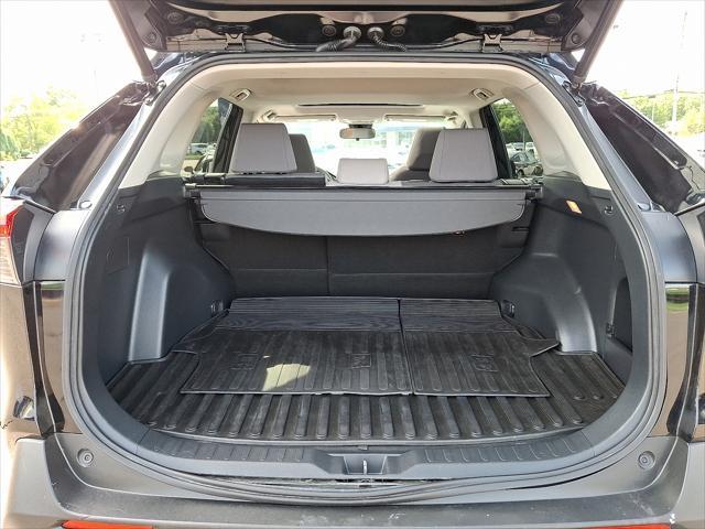 Photo of 2019 Midnight Black Metallic Toyota RAV4
