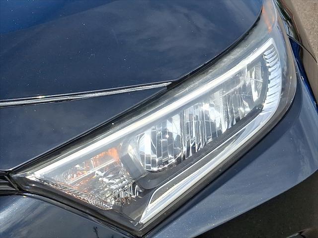 Photo of 2019 Midnight Black Metallic Toyota RAV4