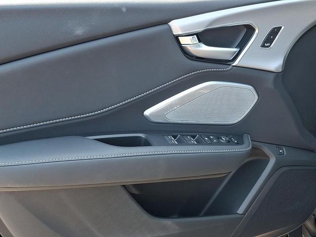 Photo of 2025 Majestic Black Pearl Acura RDX