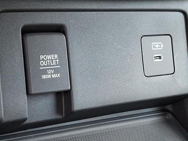 Photo of 2025 Majestic Black Pearl Acura RDX