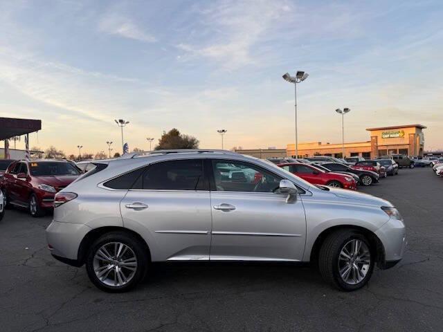 Photo of 2015 Silver Lexus RX 350