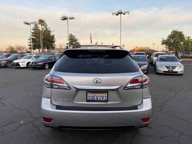 Photo of 2015 Silver Lexus RX 350