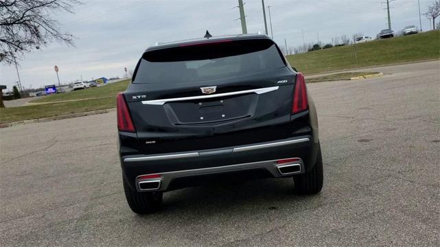 Photo of 2025 Stellar Black Metallic Cadillac XT5
