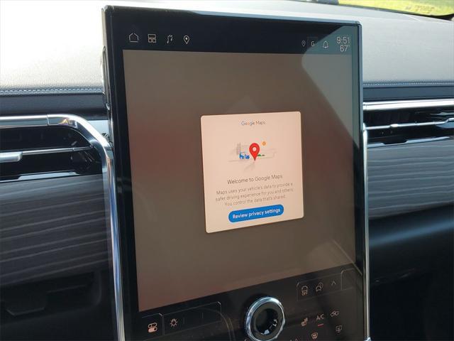 Photo of 2025 Summit White GMC Sierra EV