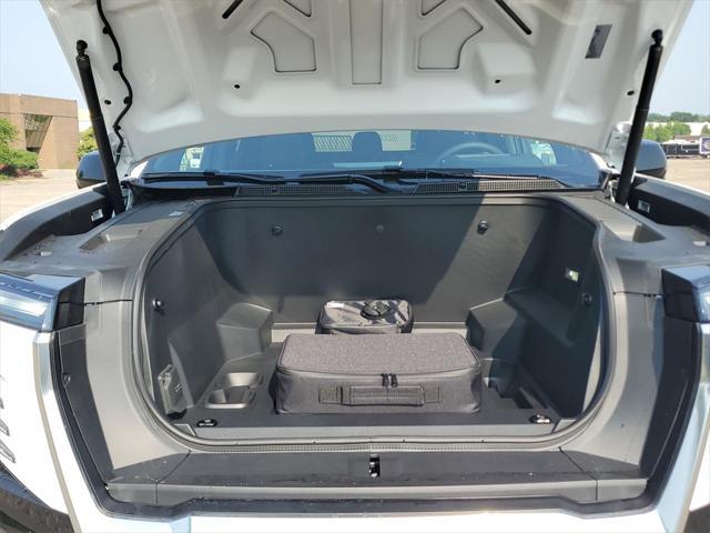 Photo of 2025 Summit White GMC Sierra EV