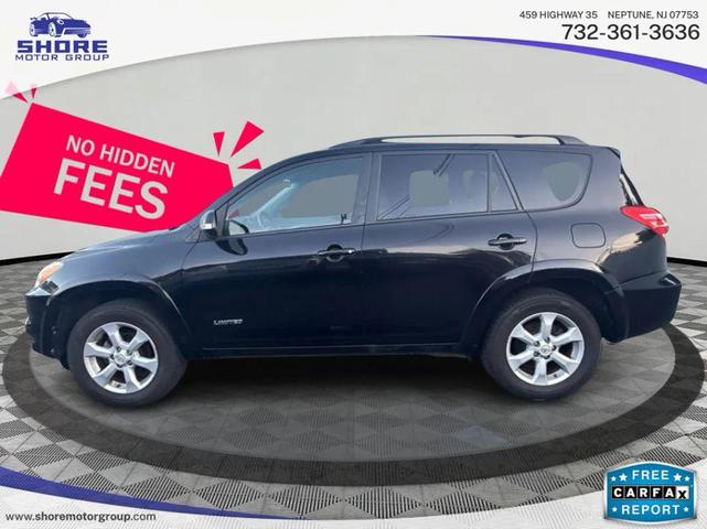 Photo of 2012 Black Toyota RAV4