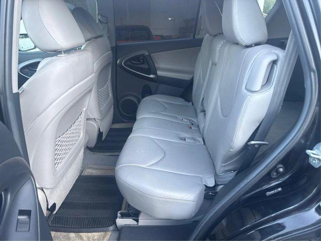 Photo of 2012 Black Toyota RAV4