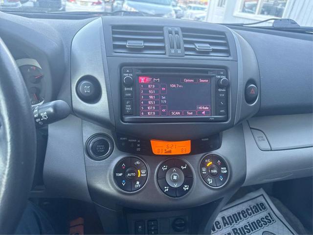 Photo of 2012 Black Toyota RAV4