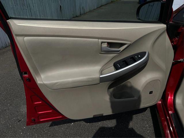 Photo of 2010 Barcelona Red Metallic Toyota Prius