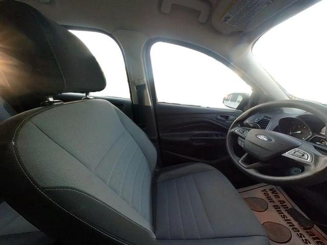 Photo of 2017 Black Ford Escape